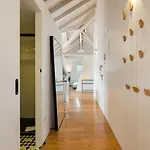Guestready - A Nest With A Twist Lägenhet